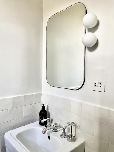 Cumberland Suites - Apartment 2, Bath (zdjęcie 7)