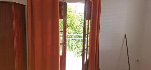 Studio cosy à Morne-à-l'Eau – 30 m² avec balcon - image 9