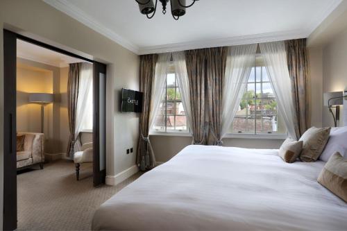 Castle Hotel Windsor in Windsor