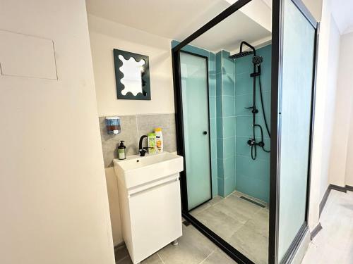 Modern Design, Spatious Apartment in Karaköy 4BR, 2BA, Istanbul (fotografie 11)