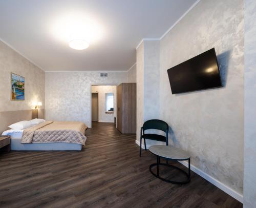 1 double bed