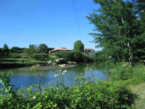 Apkārtne, Peony Lodge - The Good Life in France in La Chapelle-Thémer