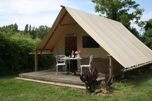 Viesnīcas āriene, Peony Lodge - The Good Life in France in La Chapelle-Thémer