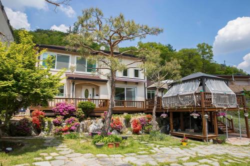 양평 어뮤즈 545 (Amuse 545) 게스트하우스 수영장