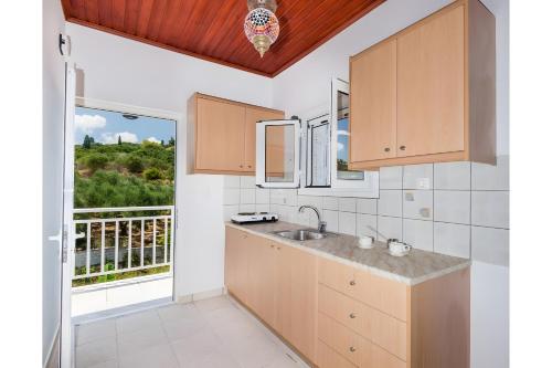 مطبخ, Tamar Apartments, Alikanas in Alykanas