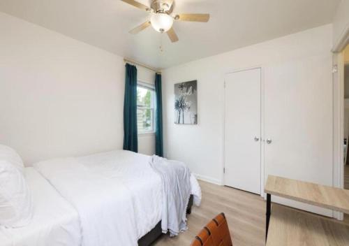 Comfortable and Family Friendly! in Parma Heights, USA