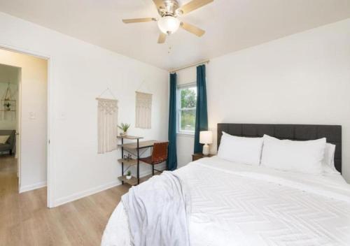 Comfortable and Family Friendly! in Parma Heights, USA