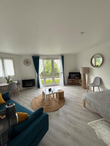 Létesítmények, Cozy, quiet and bright studio in Arpajon