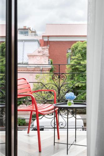 Mariinsky Boutique Hotel - Tap to explore photos