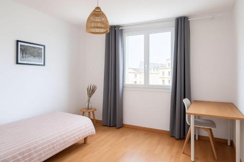 Chambre dans un appartement spacieux de 92m2 - Location saisonnière - Brest