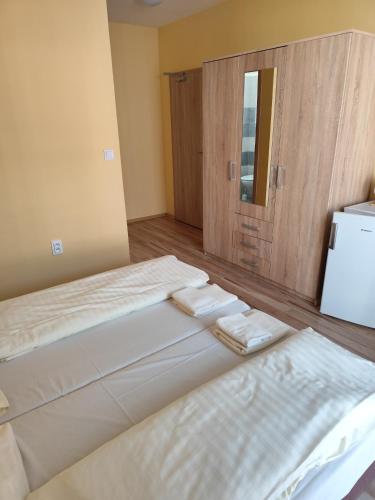 Orava- Justína - image 12