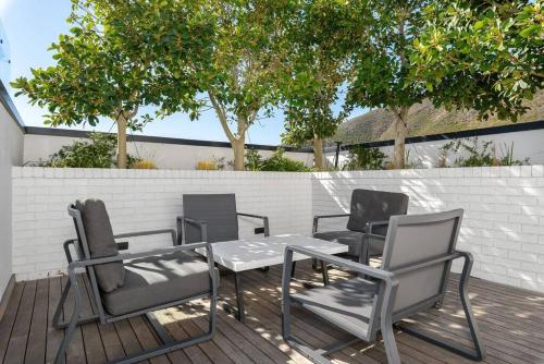 Luxury Sea Point Apartment - image 7