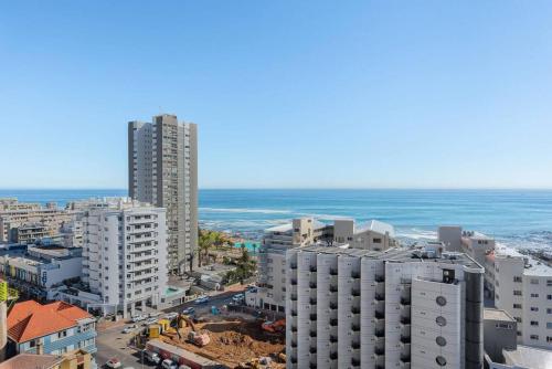 Luxury Sea Point Apartment - image 9