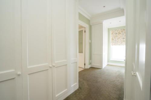 Holiday Home image 7