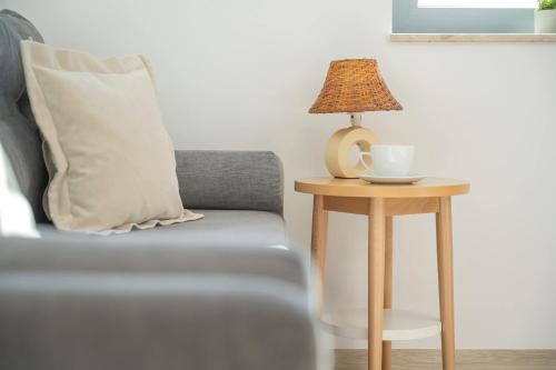 Air-conditioned Modern Studio with Parking in the Centre of Wroclaw by Noclegi Renters, Breslau (Foto 8)