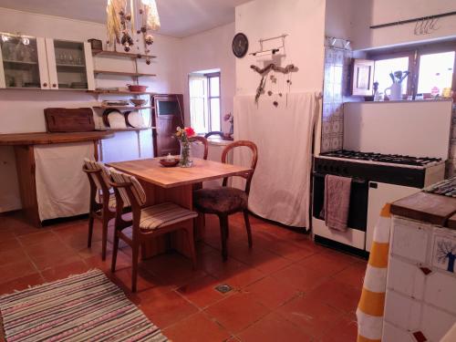 Nature Home Maitreya in Lorka