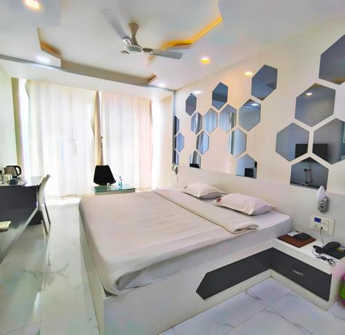 VITS Select Grand Inn, Ratnagiri