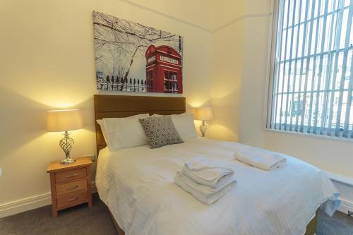 The Buckingham Suite - image 3