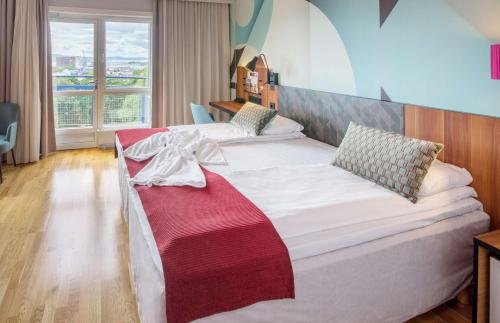Superior Double or Twin Room image 9
