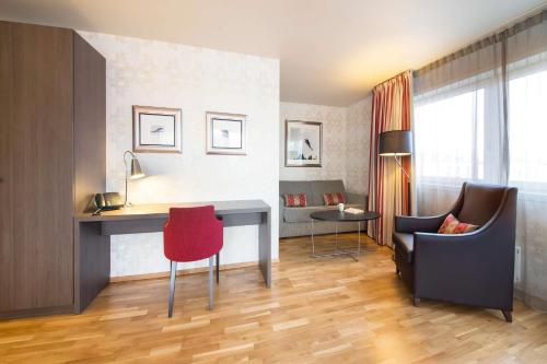 Junior Suite image 5