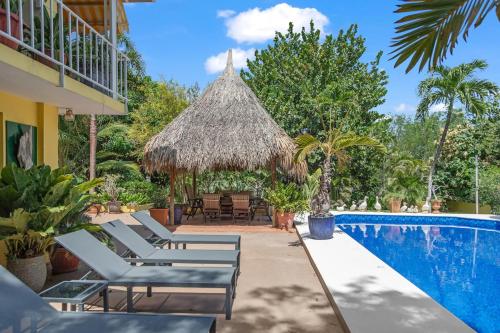 Villa Cas Grandi, Curaçao (Villa Cas Grandi, Curacao) in Nieuwpoort