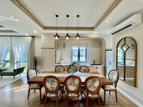 Novaworld Phan Thiết, Kon Rung (1)