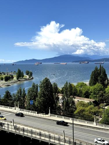 Stunning ocean sound of waves in Vancouver, Kanada