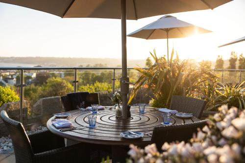 Instalaciones, Hotel Cristina in Saint Lawrence