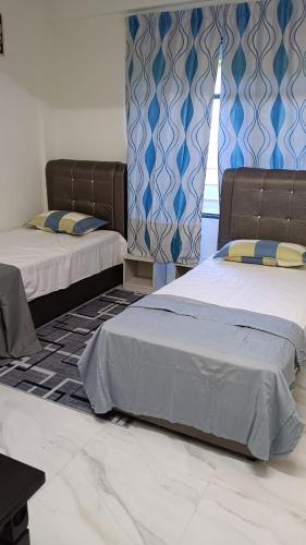 Qiffah Homestay in Pandak Beach