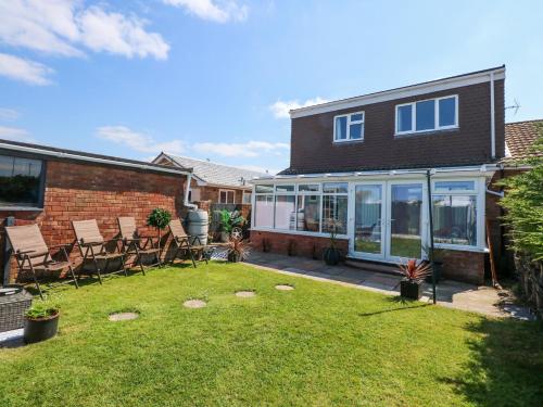 A szálláshely kívülről, Hendre in Pensarn