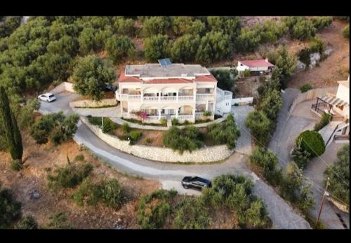 Charoula's Apartments in Syvota