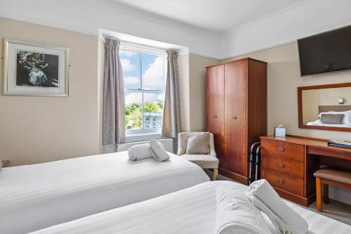 Invicta Hotel - image 12