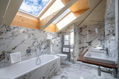 Double Room with Mountain View