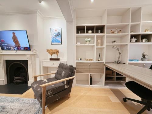 Luxury 3BRs Home, Spacious and Cozy in Victoria, Londyn (zdjęcie 7)