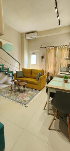 Studio Apartment image 10