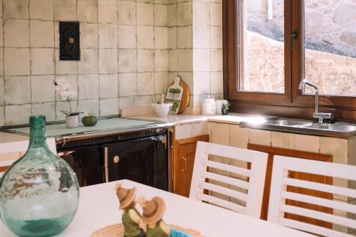 O Lar do Bispo by CABANA Rentals in Arbo