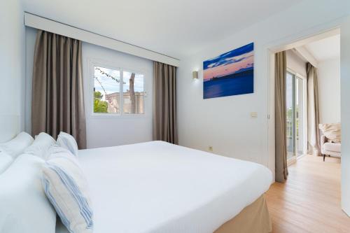Apartamentos Ferrer Playa de Alcudia - image 8