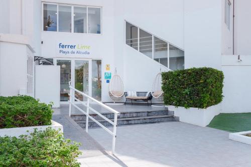 Apartamentos Caprice Playa de Alcudia - 출입구