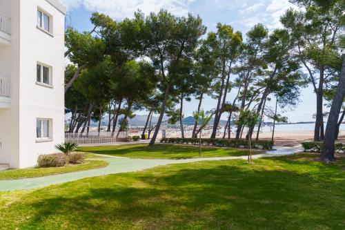 Apartamentos Caprice Playa de Alcudia - 정원
