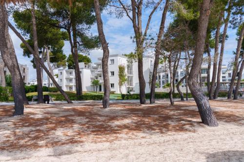 Apartamentos Ferrer Playa de Alcudia - image 3
