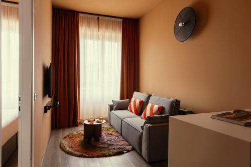 ESTH Suite Apartment del Don 8 - image 10