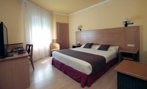 2 twin beds