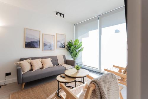 Spacious Retreat 1BE 1BA Prime Location