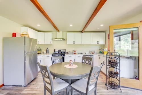 Julian Cottage Stay with Near Wildlife and Wineries in Julian, USA