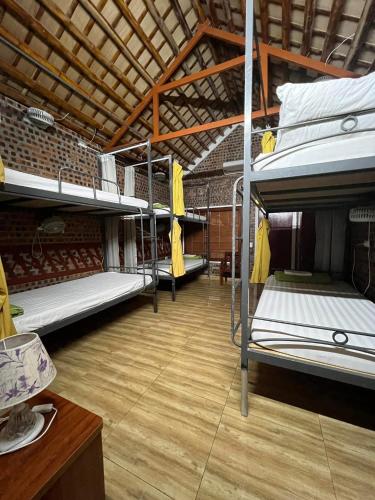 Gemeinschaftszimmer, gemischtes, 8 gäste