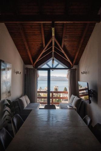 Penthouse con vista al lago y montanas in San Carlos de Bariloche