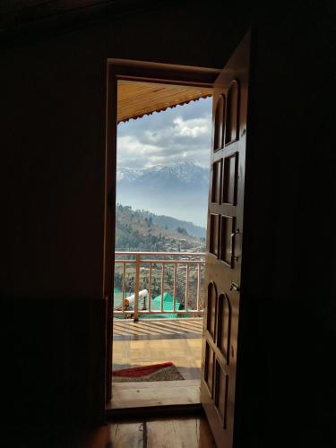 The Dreamy Chalet in ภรห์กา