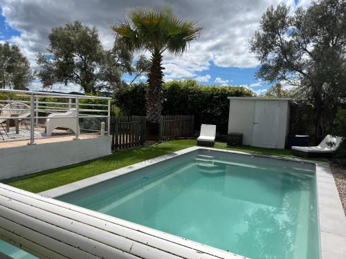 Villa au calme avec piscine gîte à louer Saint-Jean-de-Fos