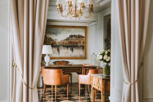 Hotel Splendide Royal Paris - Relais & Châteaux - image 11