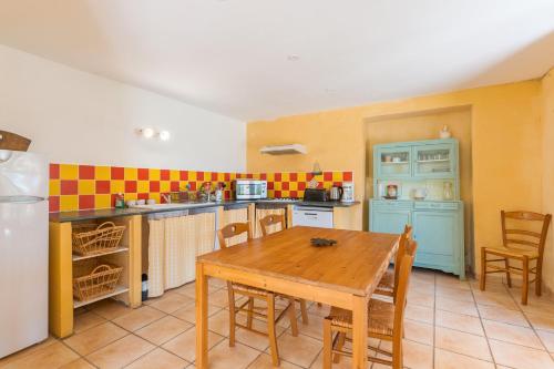 ทัศนียภาพภายนอกโรงแรม, La Bellimure in แซงต์ คริสโตล